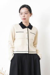 B/W oultline cardigan w/ detail buttons