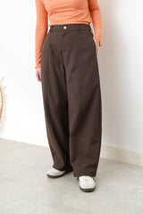 Dark brown cone shaped trousers in elastic waistband
