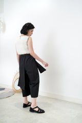 Wide leg trousers w/ detail layering