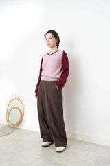 V neck sweater w/ contrast raglan sleeves