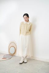 Cream oultline cardigan w/ detail buttons