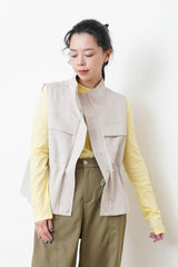 Light grey vest jacket w/ waist string