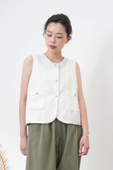 White premium vest w/ round hem