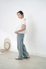 White premium vest w/ round hem