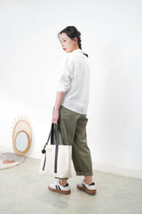 White detail layering shirt w/ red stitching