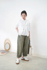 White detail layering shirt w/ red stitching