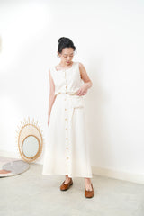 Ivory square neck vest in elastic waist