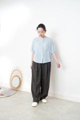 Blue shirt w/ detail pleats buttons