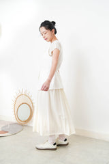White round hem vest in cami style