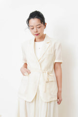 Cream short sleeves linen blazer w/ belt