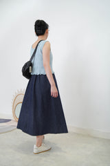 Buttons knit vest in ruffle fringe