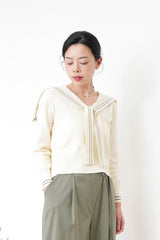 Ivory knit top in sailor collar