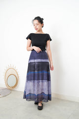 Blue elastic waist skirt in painting print