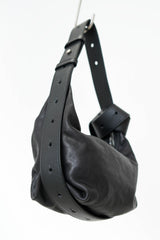 Black premium leather bag in 2 ways