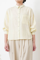 Yellow thin shirt w/ contrast outline