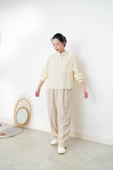 Yellow thin shirt w/ contrast outline