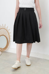 Black smooth skirt w/ belt