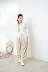 Cream stripy top w/ lace layering