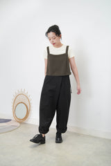 Khaki knit vest in side button