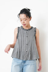 Checked pleats vest ruffle fringe
