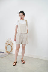 Ivory knit vest in side button