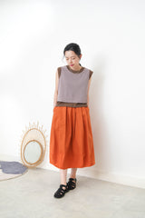 Brown vest in mesh contrast layer vest