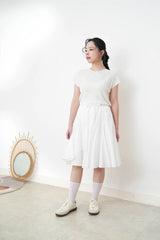 White A line peplum skirt w/ embroidery