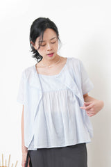 Blue linen set in 2 ways