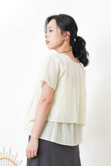 Light green linen set in 2 ways