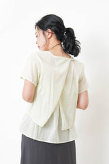 Light green linen set in 2 ways