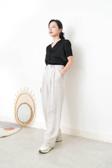 Black pleats v neck premium top