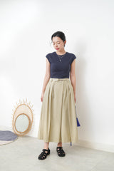 Navy minimal vest with crop sleeves