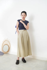 Navy minimal vest with crop sleeves