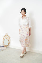 Ivory silky skirt with flower print