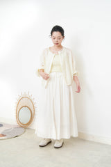 Butter yellow smooth soft outer w/ mesh collar