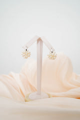 Ring earrings w/ blooming flower