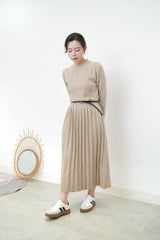 Beige knit pleats one piece