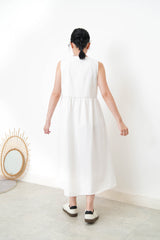 White V neck dress w/ contrast stitching