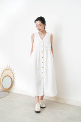 White V neck dress w/ contrast stitching