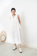 White V neck dress w/ contrast stitching