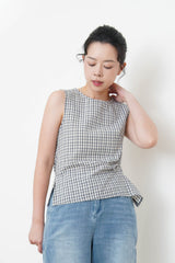 Navy checked vest w/ waist pleats details
