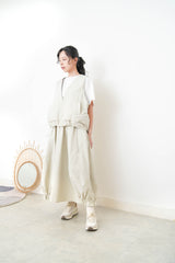 Ivory worker style vest w/ elastic hem