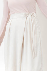 Ivory wide leg trousers w/ side ribbon