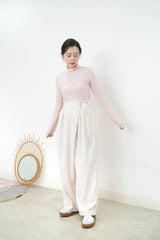 Soft pink turtle neck inner
