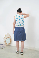 Blue premium flower pattern knit vest