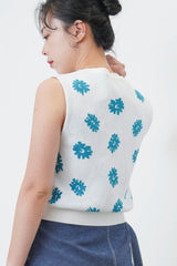 Blue premium flower pattern knit vest