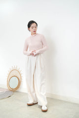 Soft pink turtle neck inner