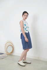 Blue premium flower pattern knit vest