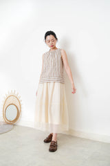 Bean red linen vest w/ gather collar