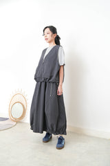 Charcoal worker style vest w/ elastic hem